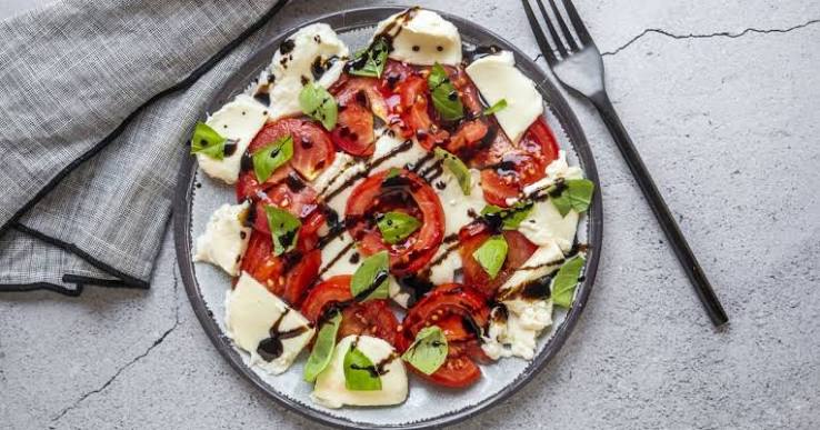 Plat de tomate